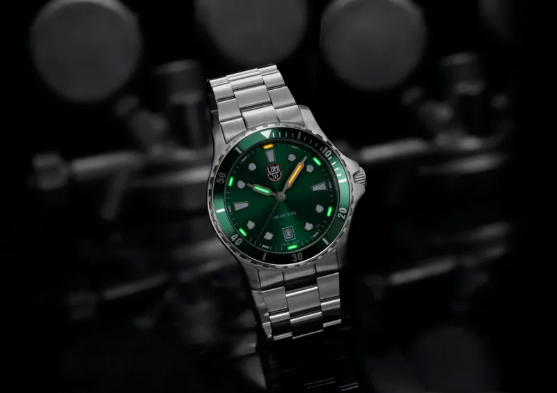 Luminox Ø40mm 100m' Nordic III SS Stål/Grønn 